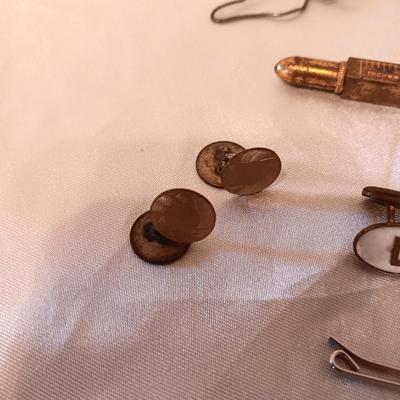 MEN'S VINTAGE JEWELRY
