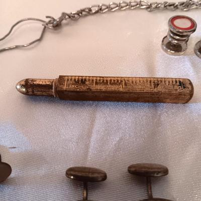 MEN'S VINTAGE JEWELRY