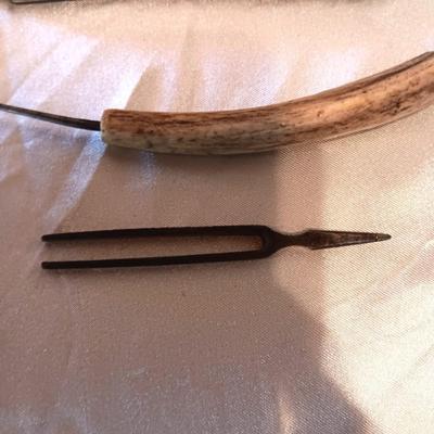 GUN METAL STRAIGHT EDGE RAZOR, ANTLER HANDLED PICK AND ?
