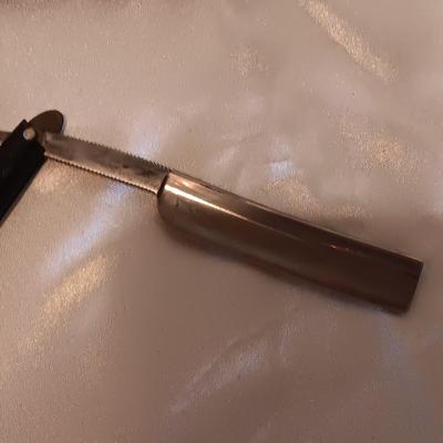 GUN METAL STRAIGHT EDGE RAZOR, ANTLER HANDLED PICK AND ?