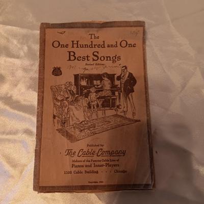 VINTAGE BOOKS OF POETRY