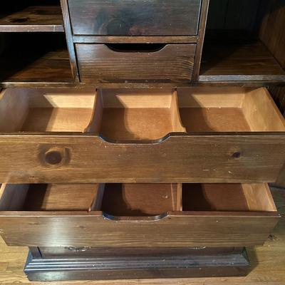 Beautiful Vintage Wooden Bedroom Armorie