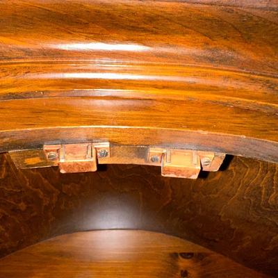 Beautiful Vintage Wooden Bedroom Armorie