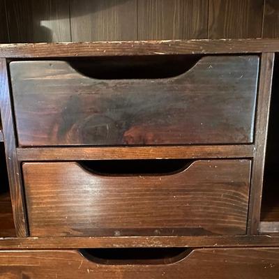 Beautiful Vintage Wooden Bedroom Armorie