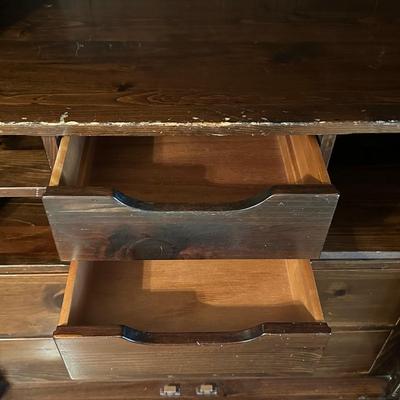 Beautiful Vintage Wooden Bedroom Armorie