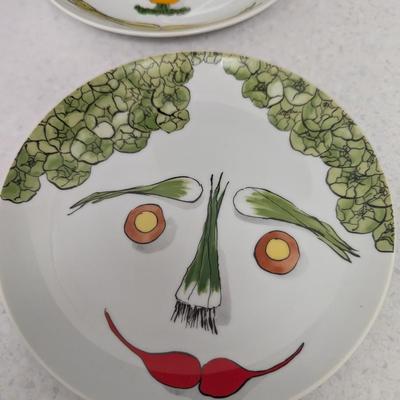 6 - Collectible Vegetable Face Salad Plates Franci Villa Vanilia 7 1/5" (HW)