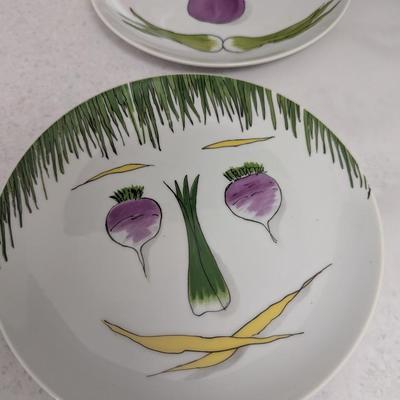 6 - Collectible Vegetable Face Salad Plates Franci Villa Vanilia 7 1/5" (HW)