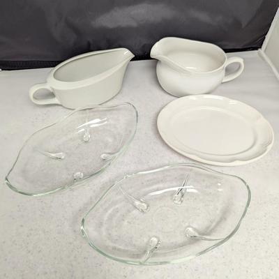 Vintage Gravy Boats & Glass Candy Dishes (HW)