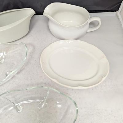 Vintage Gravy Boats & Glass Candy Dishes (HW)