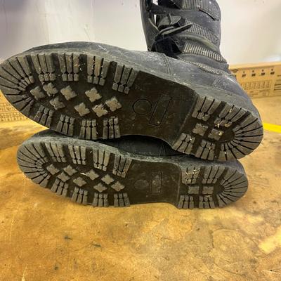 Sidi Motorcycle Boots & More Motorcycle Gear (B2-MG)