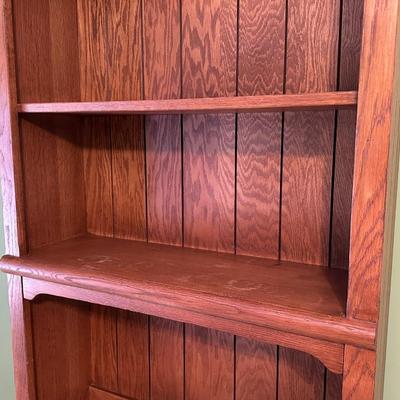 Lexington Furniture Wood Display Shelf