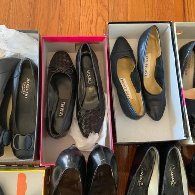 Lot of Ladies size 4 1/2 Dress shoes mostly Black