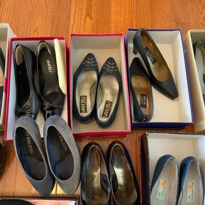 Lot of Ladies size 4 1/2 Dress shoes mostly Black