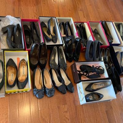 Lot of Ladies size 4 1/2 Dress shoes mostly Black