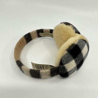 554 BURBERRY of London Cashmere Scarf and Ear Muffs