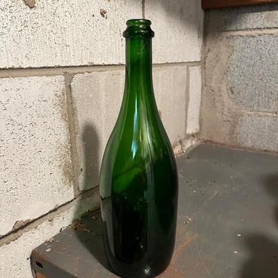 Beer Bottles & Brewing Gear (B2-MG)