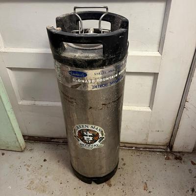 Beer Bottles & Brewing Gear (B2-MG)