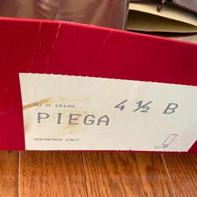 Ladies 4 1/2 B Vintage Salvatore Ferragamo Red Italian Tall Boot