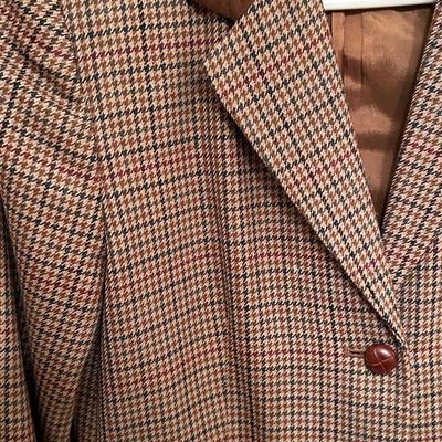 Lot of Women’s Petite Clothing including brands such as Talbots & Orvis