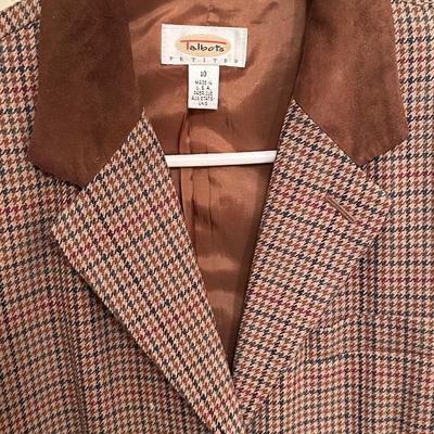 Lot of Women’s Petite Clothing including brands such as Talbots & Orvis