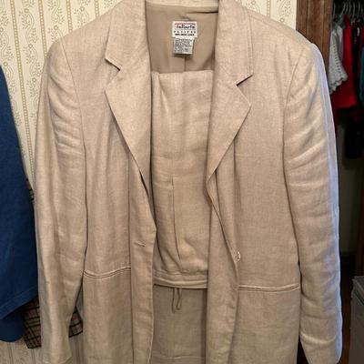 Lot of Women’s Petite Jackets and Pants by Talbots & Kasper