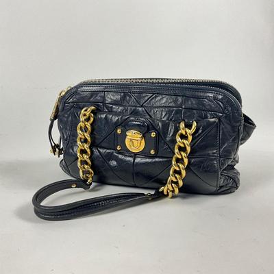 561 MARC JACOBS Black Leather Gold Tone Shoulder Bag