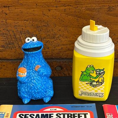 Lot of 6 Sesame Street Magazines from 1988 & 1987