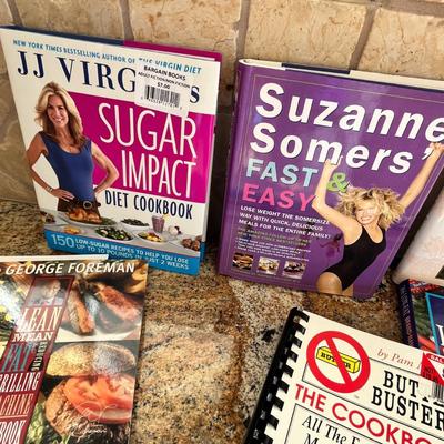 Lot 104 lot of healthy and low-fat cookbooks