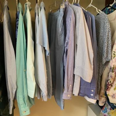 Lot of Ladies Name Brand Clothing Size Small/Medium/Medium Petite Blues