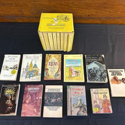 Lot of Vintage Paper Back Book Classics