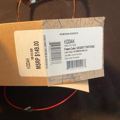 Native Sunglasses and More (D-BM)