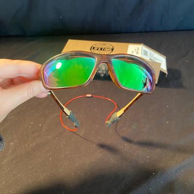 Native Sunglasses and More (D-BM)