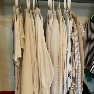 Large Lot of WOMENS Light colored Clothing sizes Small thru PM