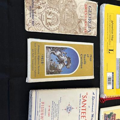 Lot of Vintage Maps & Trip Souvenirs