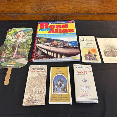 Lot of Vintage Maps & Trip Souvenirs