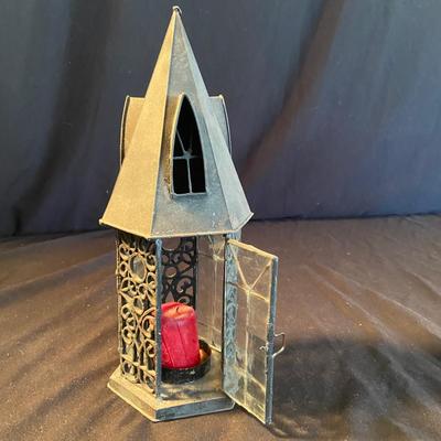 ‘Tiffany Style’ Lamp and Lantern (D-BM)