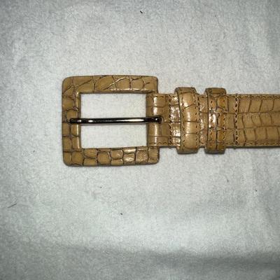 570 Assortment of LEATHERROCK Belts