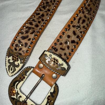 570 Assortment of LEATHERROCK Belts