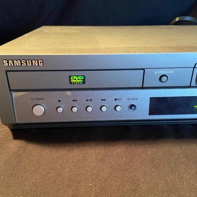 Samsung DVD and VHS Player (BD-BM)