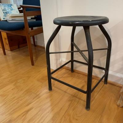 1099 Metal Industrial Stool