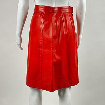 571 GIVENCHY Paris Red Leather Skirt