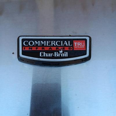 VERY NICE COMMERCIAL TRU INFRARED CHAR-BROIL PROPANE GRILL W/SIDE BURNER