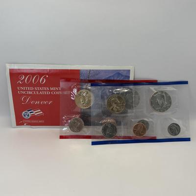 LOT:247: 2017 US Mint Proof Set, 2016 US Miny Presidential $1 Coin Proof Set, 2006 US MInt Uncirculated Coin Set Denver