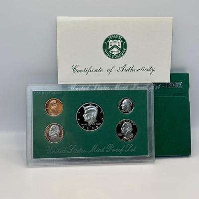 LOT:251: US MInt Proof Set 1994 - 1997