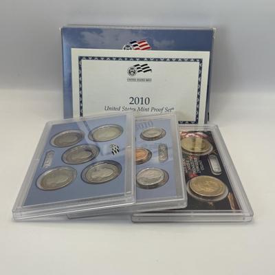 LOT:255: US MInt Proof Sets 2009 -2010