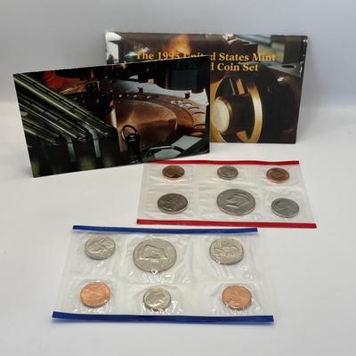 LOT 256: US MInt Uncirculated Coin Sets 1994, 1995 , 1997, & 1998