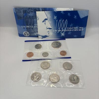 LOT 269: US MInt Uncirculated Coin Sets for Denver and Philadelphia 1999 & 2000