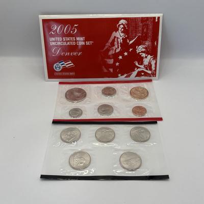 LOT 270: US MInt Uncirculated Coin Sets for Denver and Philadelphia 2004 & 2005