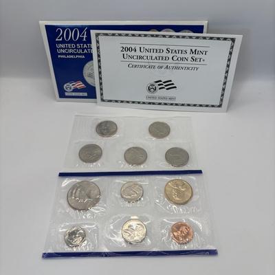 LOT 270: US MInt Uncirculated Coin Sets for Denver and Philadelphia 2004 & 2005