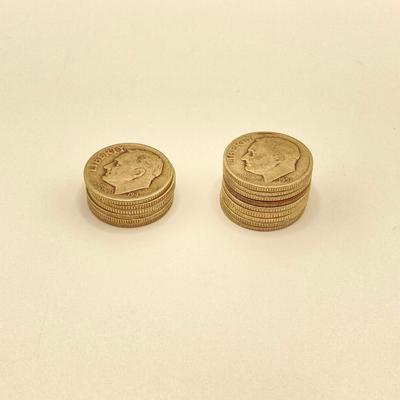 LOT 271j2: Fifteen Silver US Roosevelt Dime Coins - 1940s and 1950s